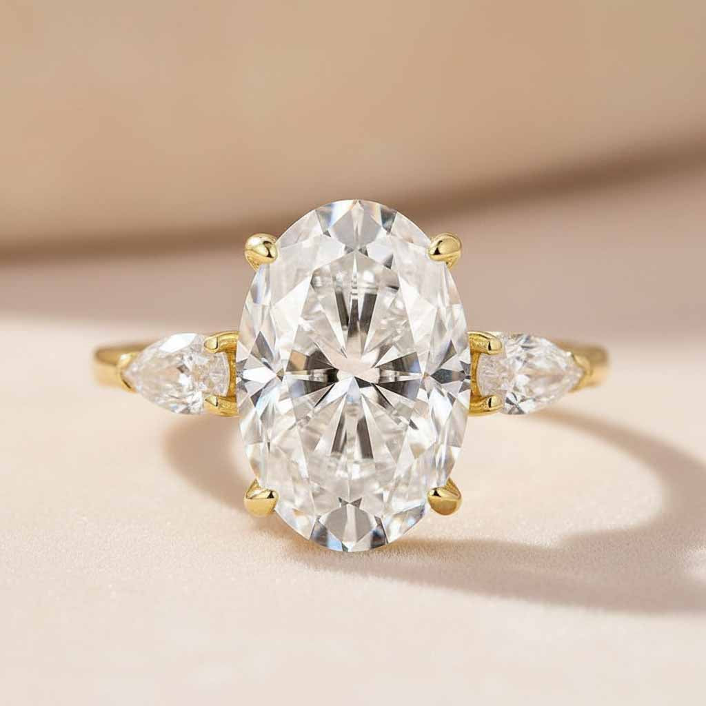 Gelovely Moissanite 4.0 Ct Oval Cut Yellow Gold Promise Ring