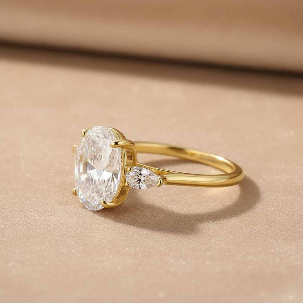 Gelovely Moissanite 4.0 Ct Oval Cut Yellow Gold Promise Ring