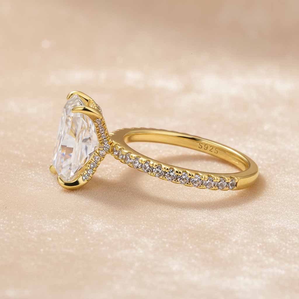 Gelovely Moissanite 4.5Ct Radiant Cut Yellow Gold Travel Promise Ring