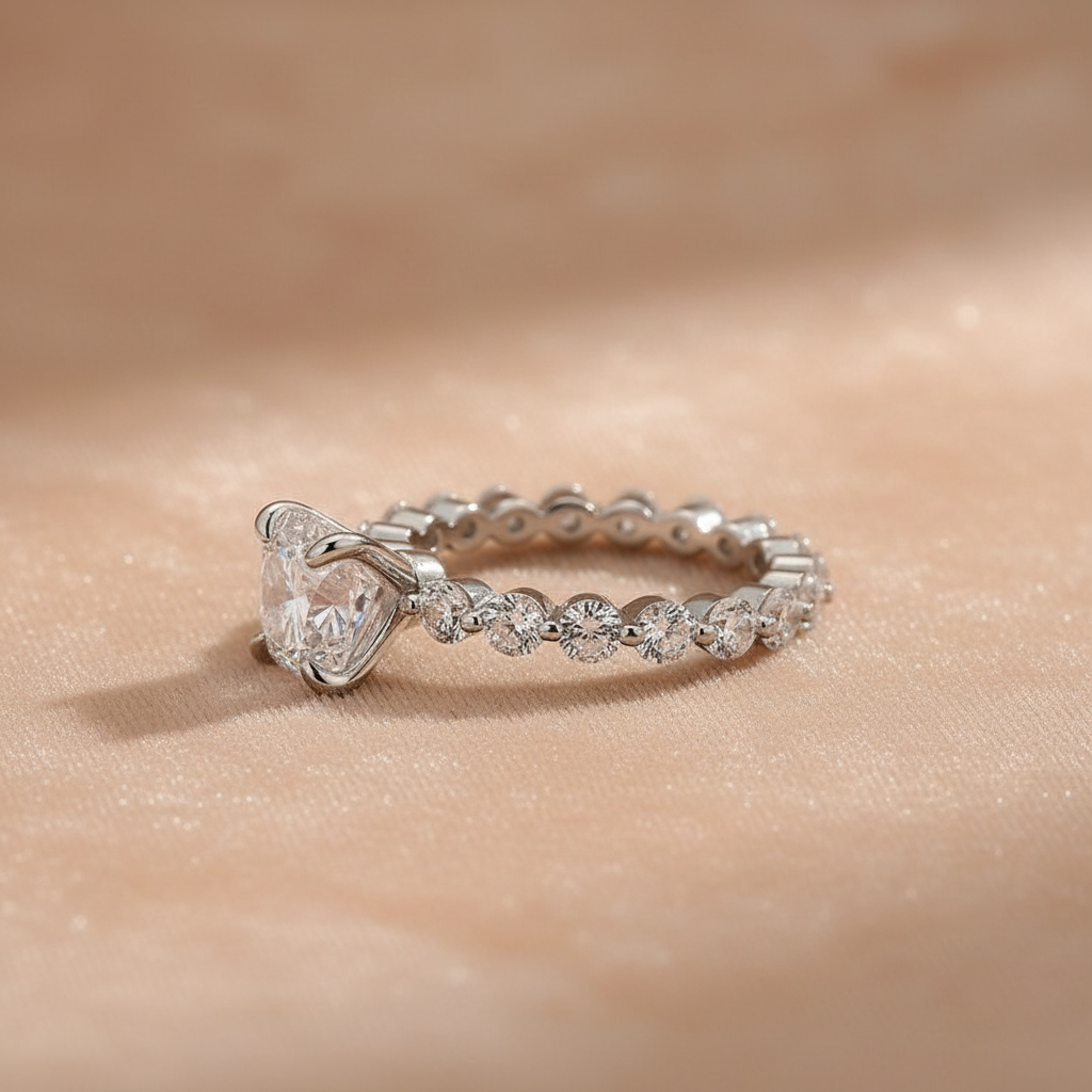 Gelovely Moissanite 2.0 Ct White Gold Promise Bridal Ring