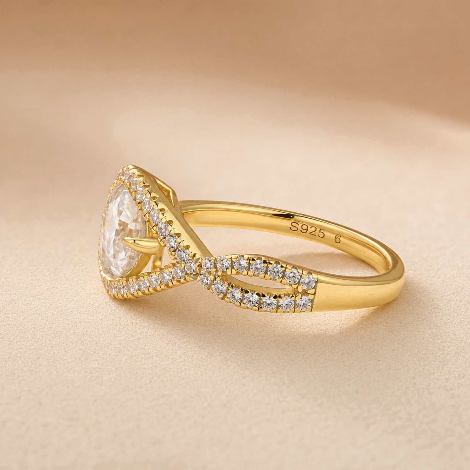 S925 Moissanite Halo 1.2Ct Round Cut Yellow Gold Engagement Ring