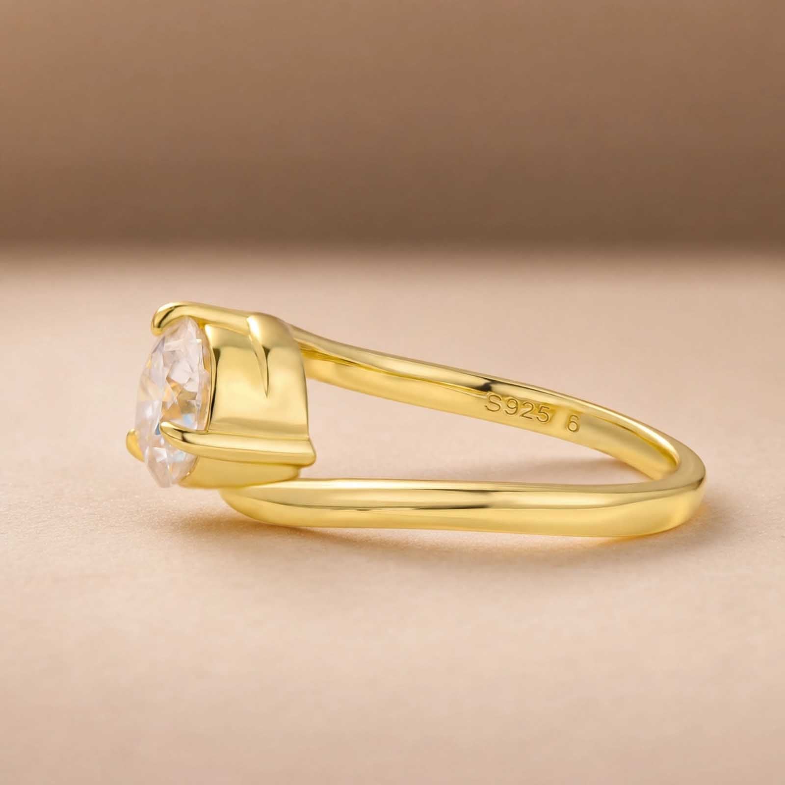 S925 Moissanite 1.2Ct Round Cut Engagement Ring Travel Ring In Sterling Silver