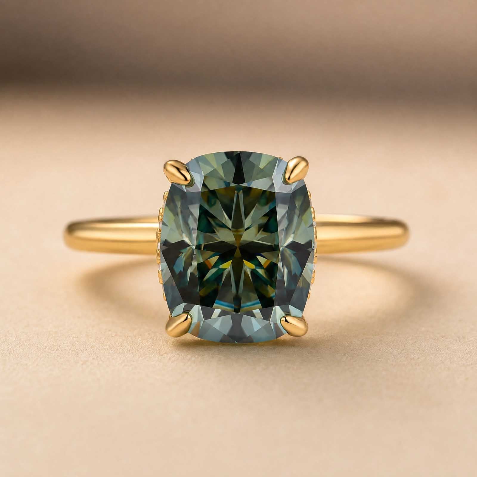 S925 Moissanite 3.5Ct Cushion Cut Hidden Halo Green Stone Engagement Ring For Date Nights