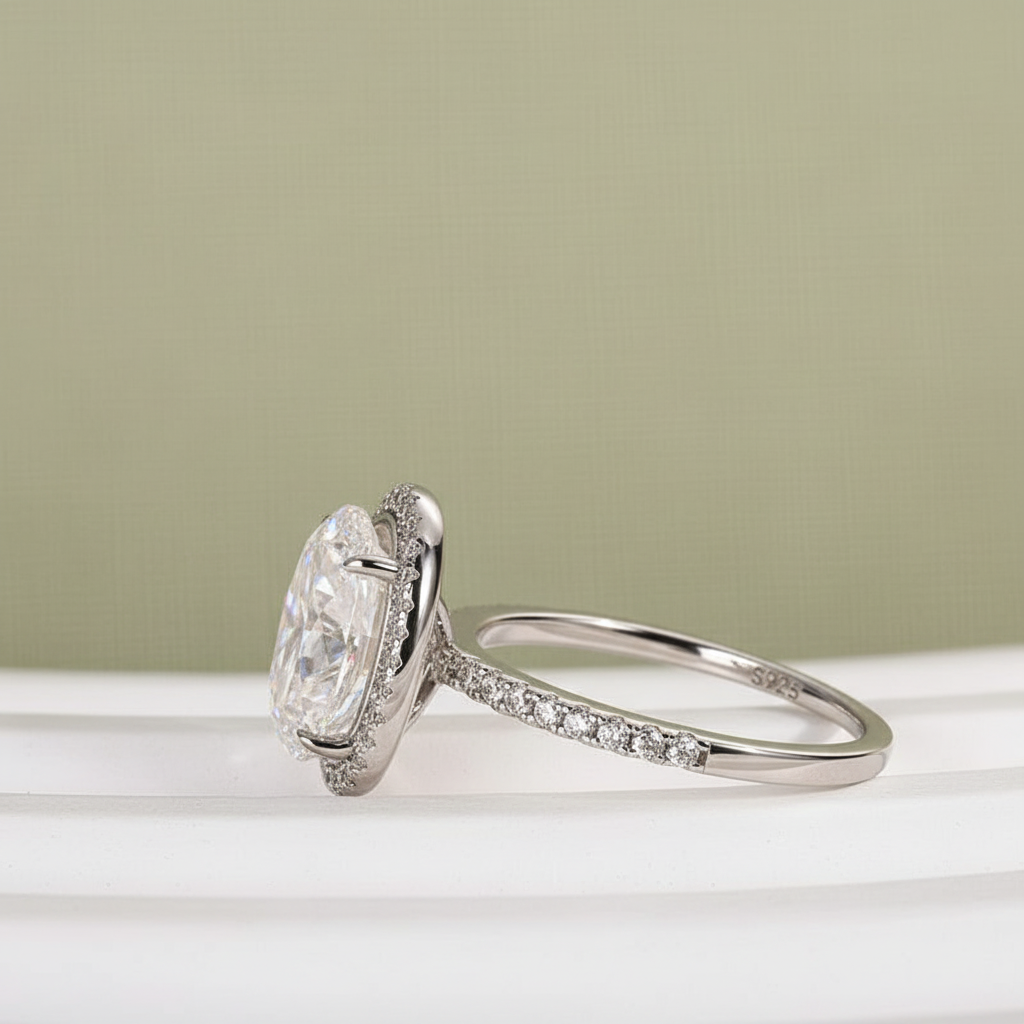 S925 Moissanite 4.5 Ct Oval White Gold Promise Ring