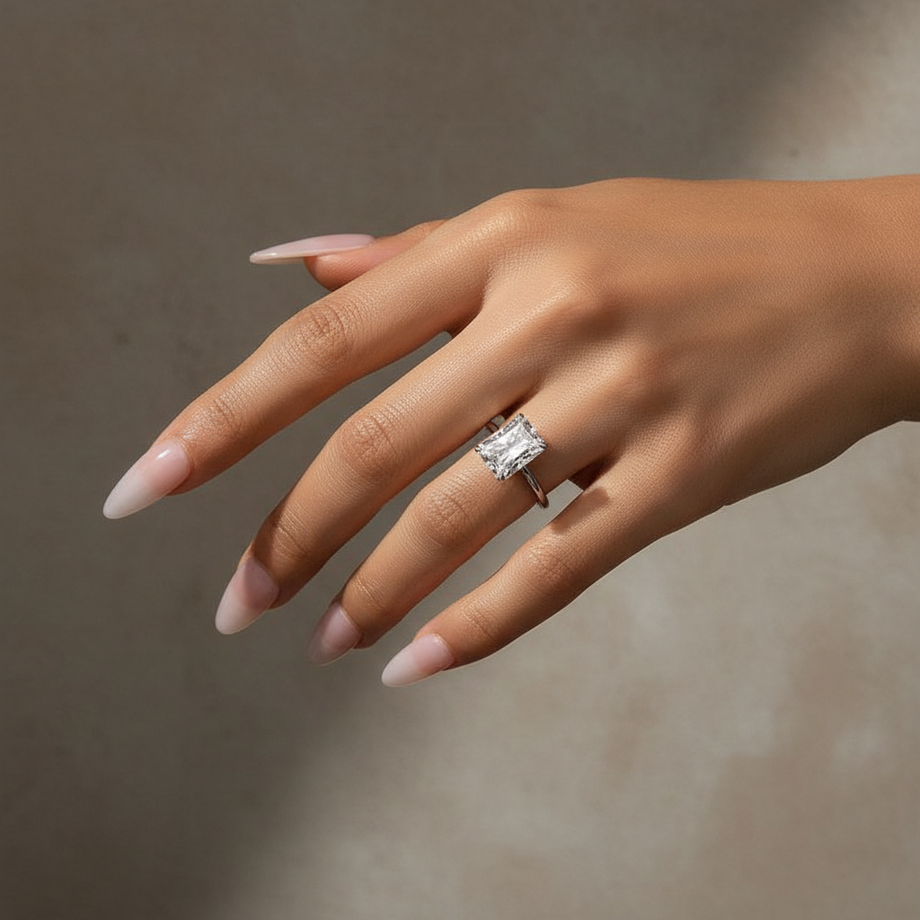 Gelovely Moissanite 4.5 Ct Radiant Cut White Gold Engagement Ring