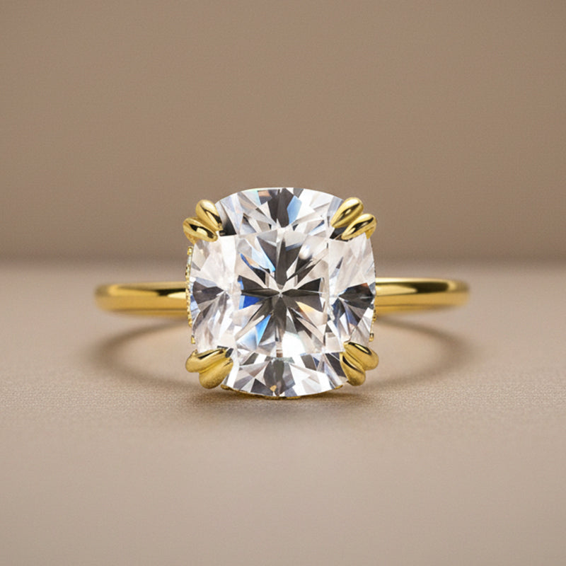 Gelovely Moissanite 4.5 Ct Cushion Cut Yellow Gold Engagement Ring