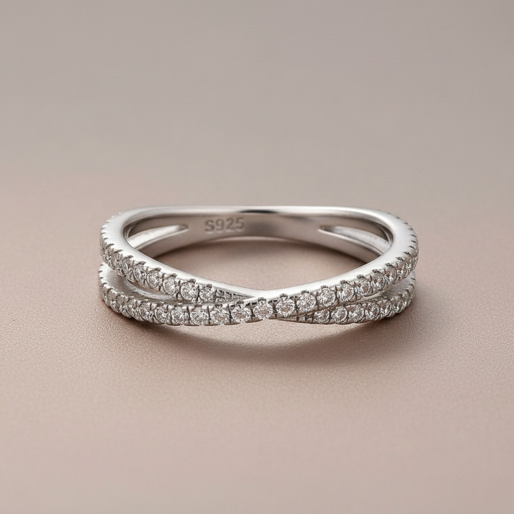 Gelovely Moissanite 2.0 Ct  X Criss Cross White Gold Wedding Band