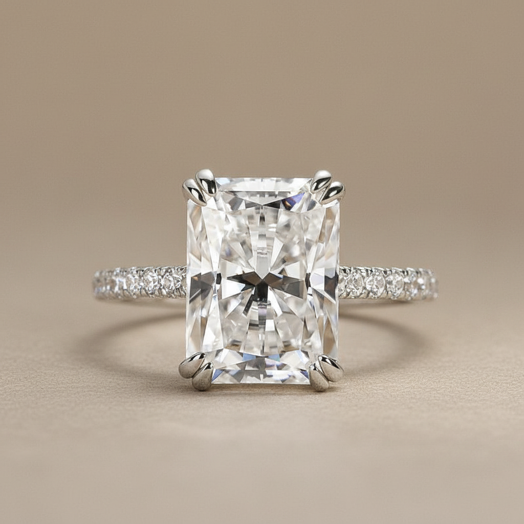 Gelovely Moissanite 4.5 Ct Radiant Cut White Gold Engagement Ring For Women