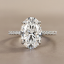 Moissanite 2.0 Ct~5.5 Ct Pavé Oval Cut Engagement Rings For Women