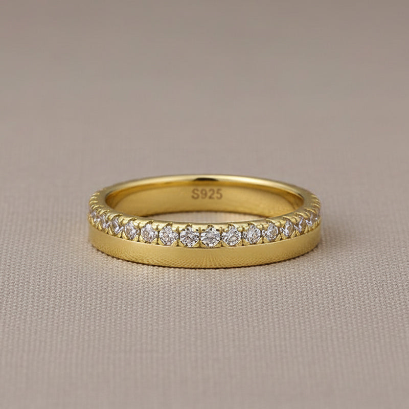 Gelovely 0.48ct Round Brilliant Cut Moissanite Diamond Eternity Band in Yellow Gold