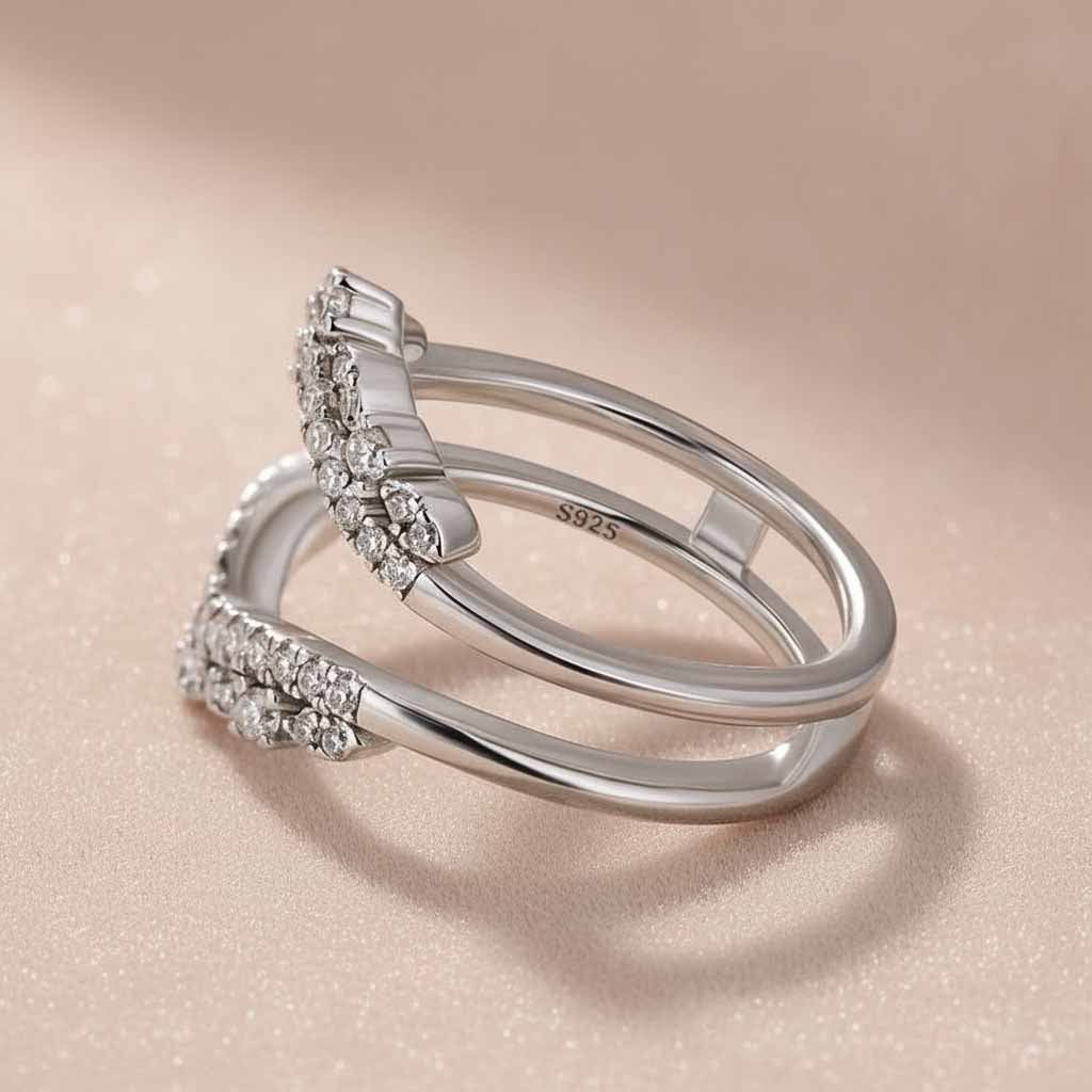 Gelovely Moissanite Round Cut Jacket White Gold Stack Wedding Band