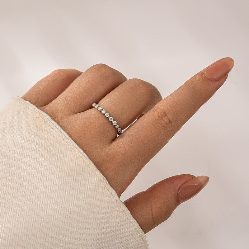 S925 Moissanite 1.0 Ct～ 1.5 Ct Round Cut White Gold Anniversary Ring