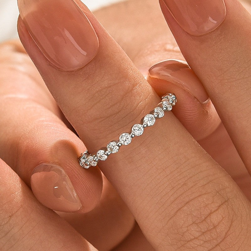 S925 Moissanite 1.0 Ct～ 1.5 Ct Round Cut White Gold Anniversary Ring