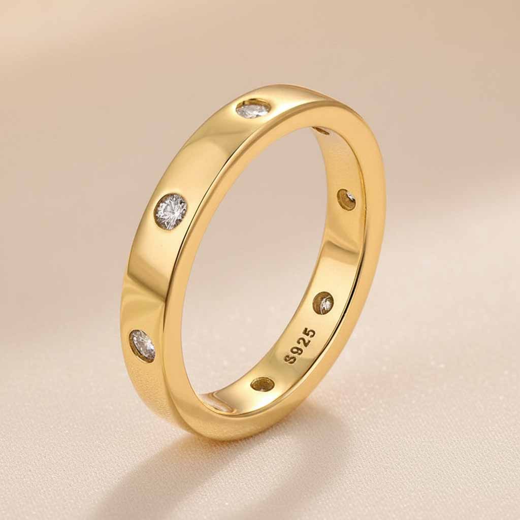 Gelovely Moissanite Round Cut Yellow Gold Wide Wedding Band