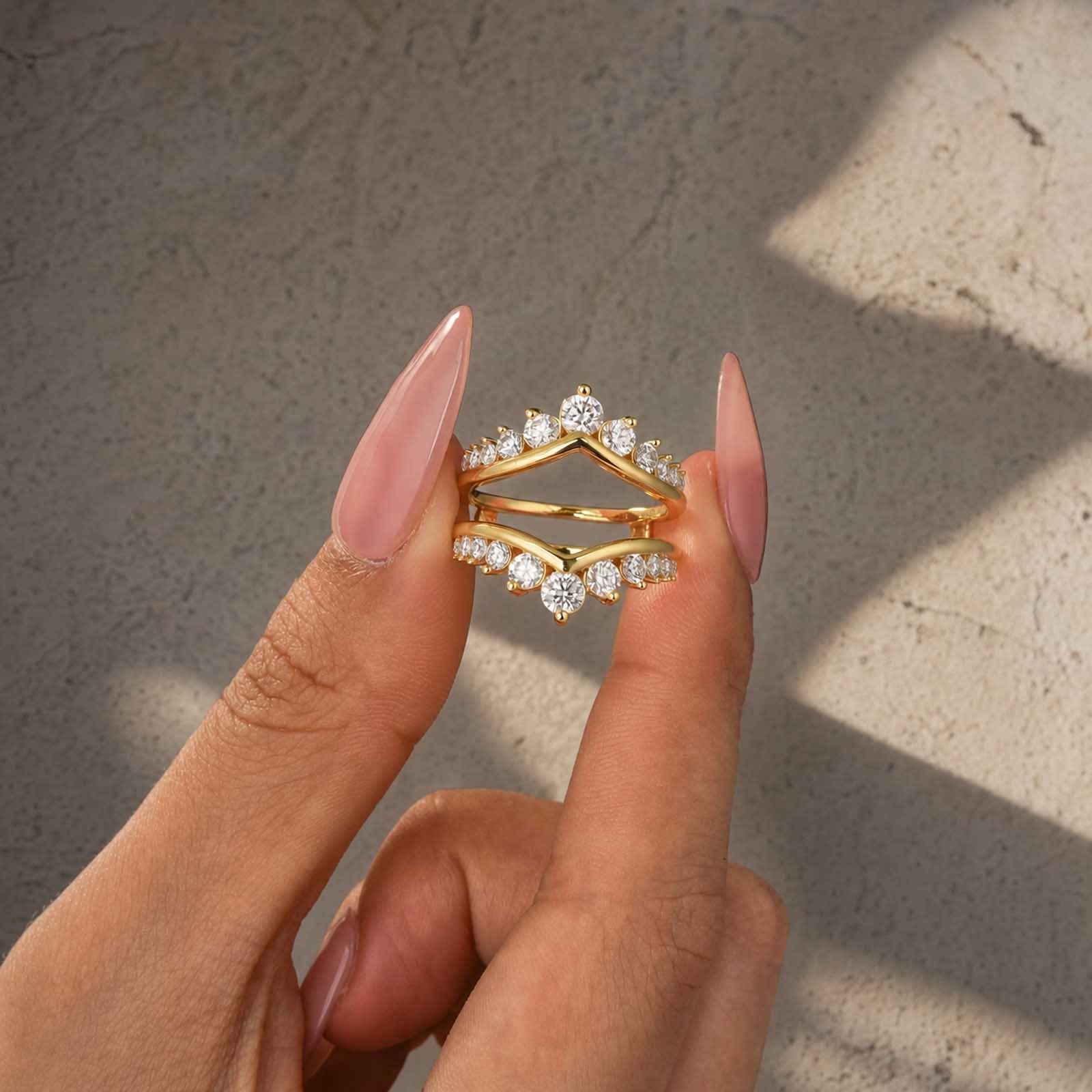 S925 Moissanite 1.7Ct V-Shaped Crown Enhancer Band In 18K Yellow Gold Plated Silver