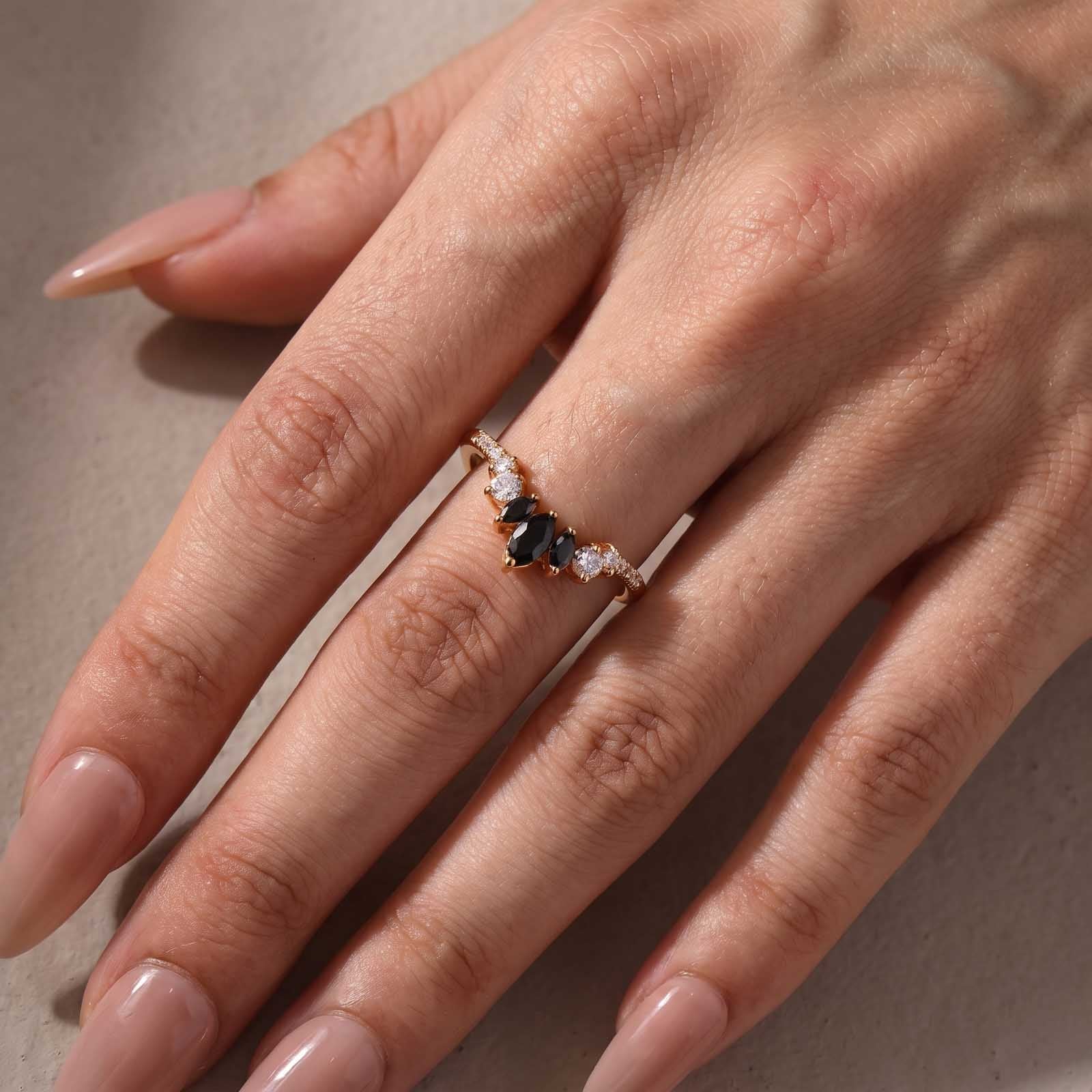 S925 Moissanite 0.7Ct V‑Shape Marquise Black Stone & White Side Stones Stackable Travel Ring For Women